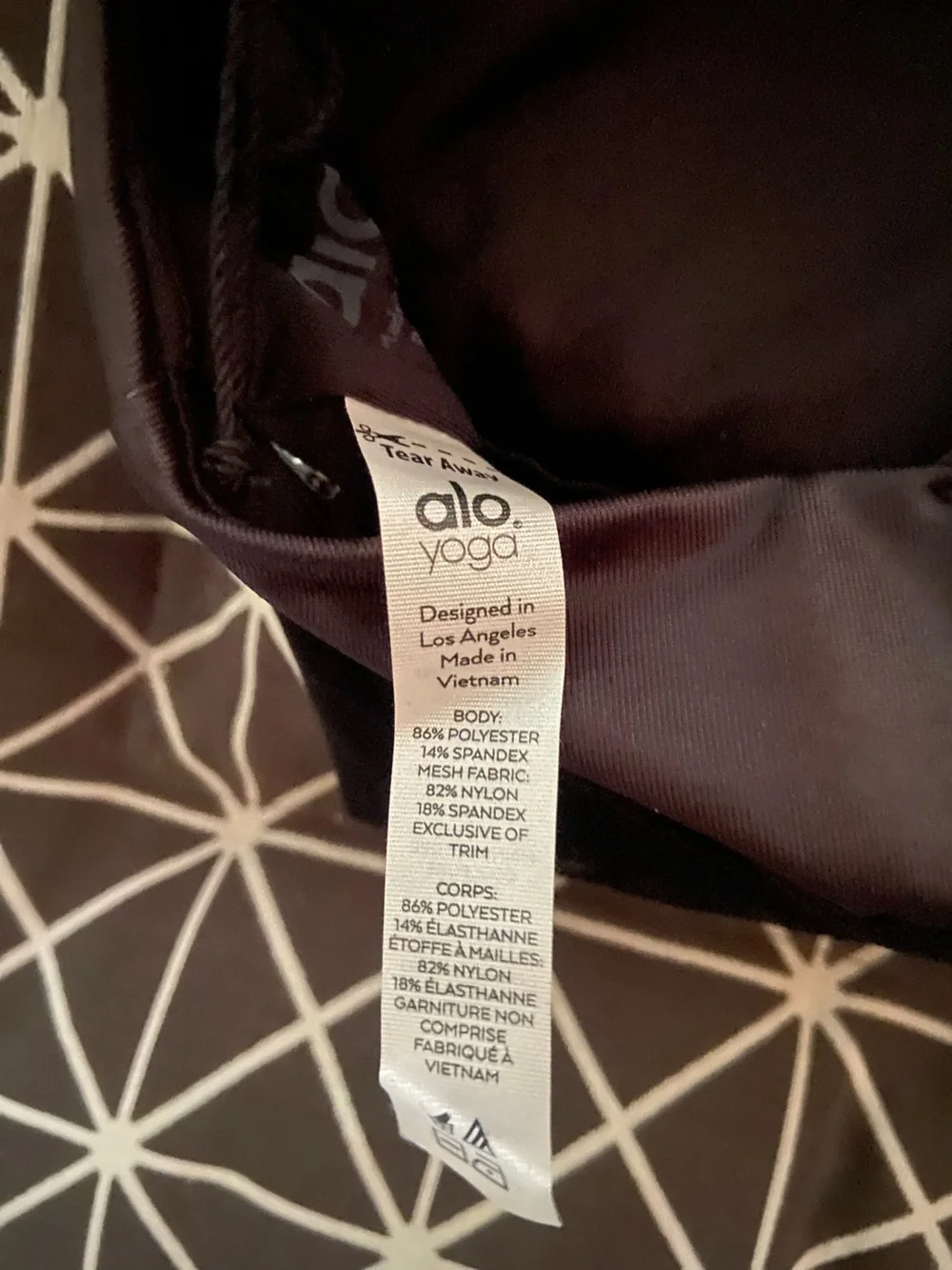 Alo Yoga Lavish Bra in Glossy Black. NWT. Size S.